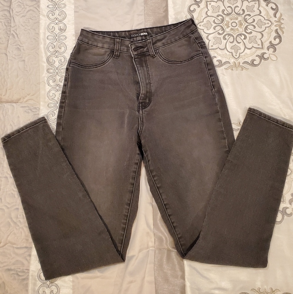 Fashion Nova Jeans
